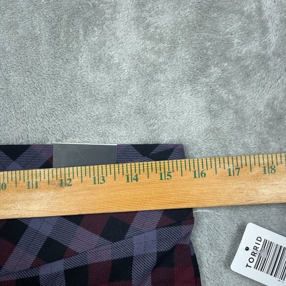 Torrid Womens Plaid High-Waisted Leggings 1X Cotton & Spandex Blend NWT 6070 - Picture 9 of 11